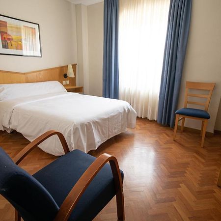 Hotel Bracamonte Penaranda de Bracamonte Bagian luar foto