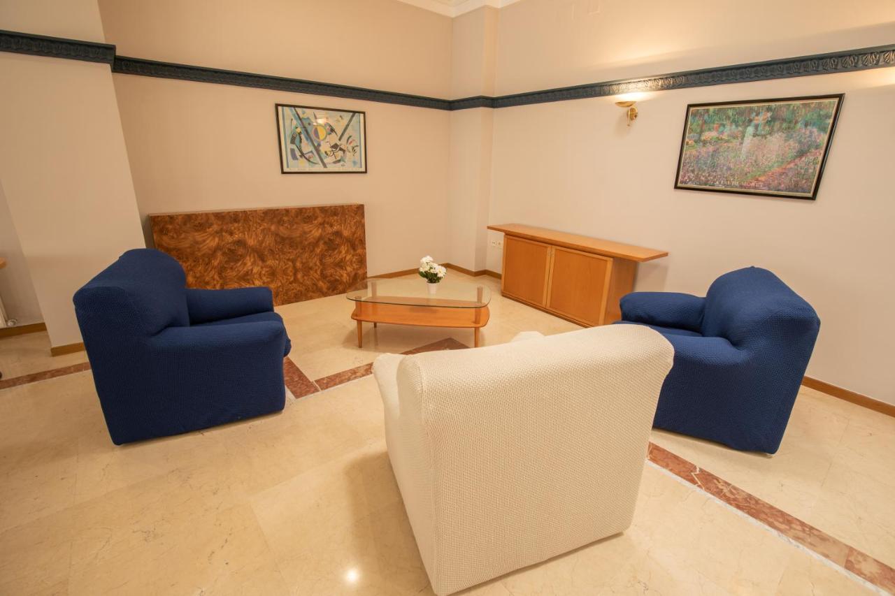 Hotel Bracamonte Penaranda de Bracamonte Bagian luar foto