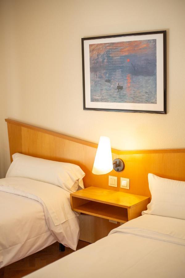 Hotel Bracamonte Penaranda de Bracamonte Bagian luar foto